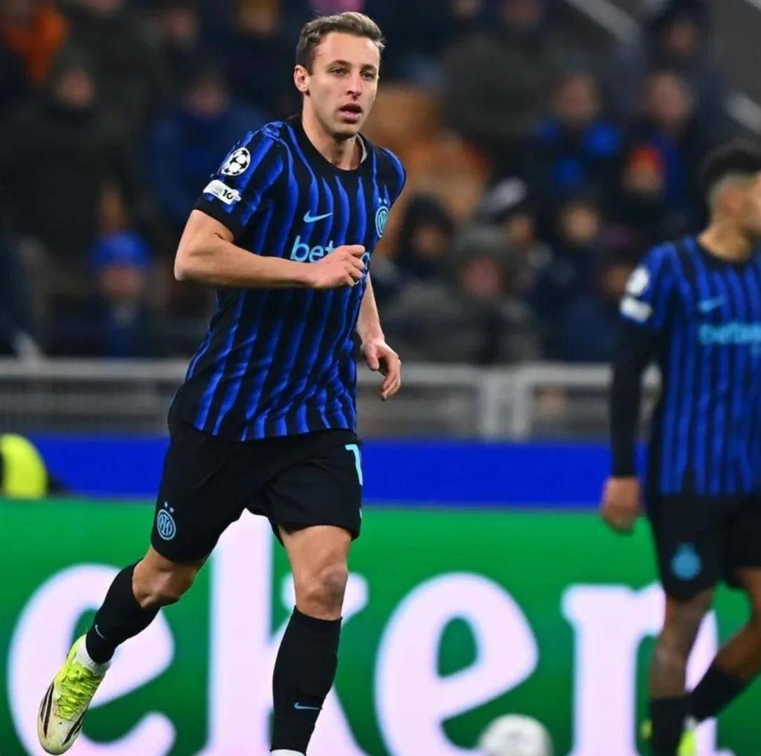 国米为何换下正副队长?第三火力点成谜,佩里西奇或成最后答案